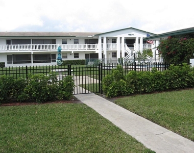 1621 Nw 46th Avenue - Photo Thumbnail 3