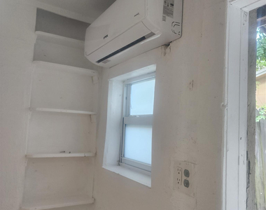 7800 Sw 9th Street - Photo Thumbnail 17