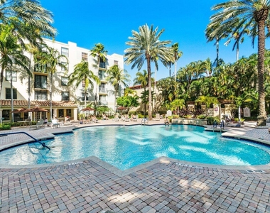 630 S Sapodilla Avenue - Photo Thumbnail 28