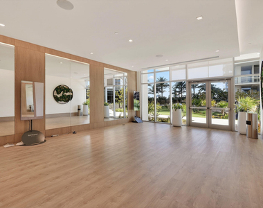 220 Lake Shore Drive - Photo Thumbnail 43