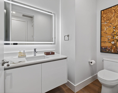 220 Lake Shore Drive - Photo Thumbnail 15