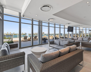 220 Lake Shore Drive - Photo Thumbnail 41