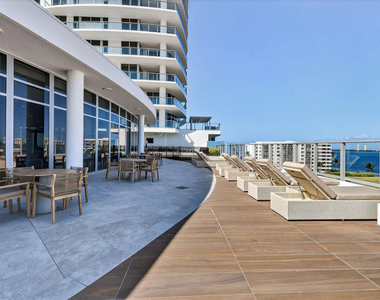 220 Lake Shore Drive - Photo Thumbnail 63