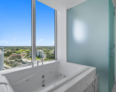 1 Water Club Way - Photo Thumbnail 31