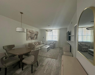 630 S Sapodilla Avenue - Photo Thumbnail 13
