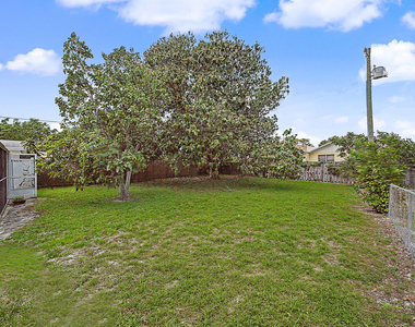 301 Se 21st Avenue - Photo Thumbnail 34