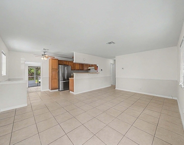 301 Se 21st Avenue - Photo Thumbnail 8