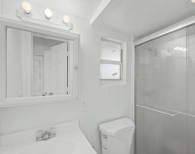 301 Se 21st Avenue - Photo Thumbnail 29