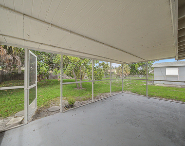 301 Se 21st Avenue - Photo Thumbnail 32