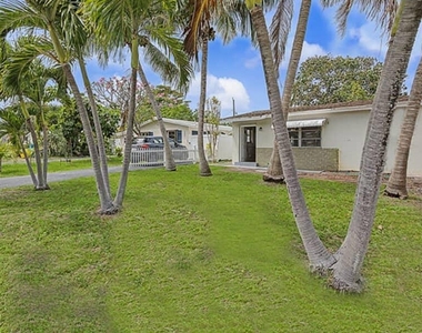 301 Se 21st Avenue - Photo Thumbnail 6