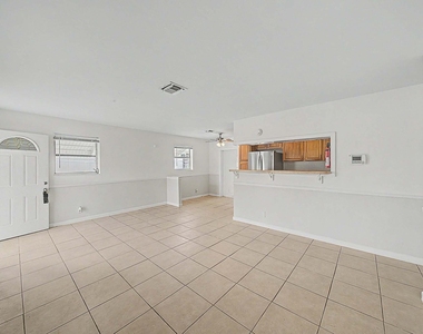 301 Se 21st Avenue - Photo Thumbnail 20
