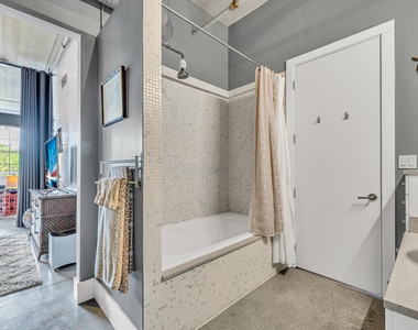 425 N Andrews Avenue - Photo Thumbnail 23