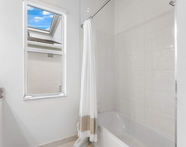9256 Crestview Circle - Photo Thumbnail 24