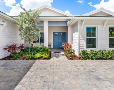 9256 Crestview Circle - Photo Thumbnail 1