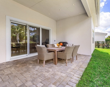 9256 Crestview Circle - Photo Thumbnail 26