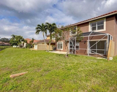 10758 Lake Jasmine Drive - Photo Thumbnail 17