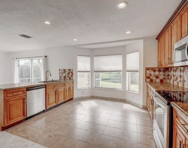 10758 Lake Jasmine Drive - Photo Thumbnail 2