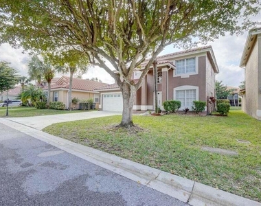 10758 Lake Jasmine Drive - Photo Thumbnail 19