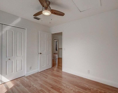 10758 Lake Jasmine Drive - Photo Thumbnail 30