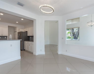 5704 Nw 127th Terrace - Photo Thumbnail 36