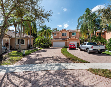 5704 Nw 127th Terrace - Photo Thumbnail 1