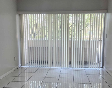 488 Ne 18th Avenue - Photo Thumbnail 1