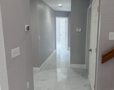 9831 Nw 24th Street - Photo Thumbnail 28