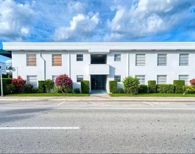 6 Lucerne Avenue - Photo Thumbnail 10