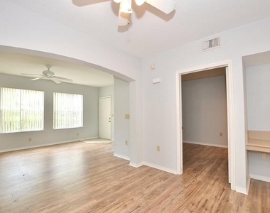 114 Sw Peacock Boulevard - Photo Thumbnail 6