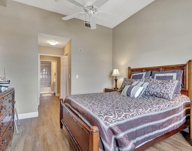 616 Clearwater Park Road - Photo Thumbnail 12