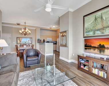 616 Clearwater Park Road - Photo Thumbnail 5