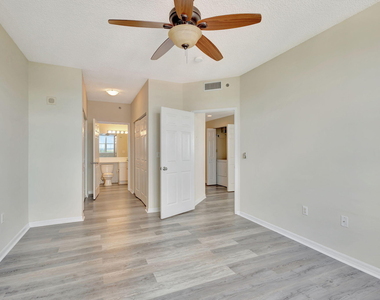 616 Clearwater Park Road - Photo Thumbnail 11