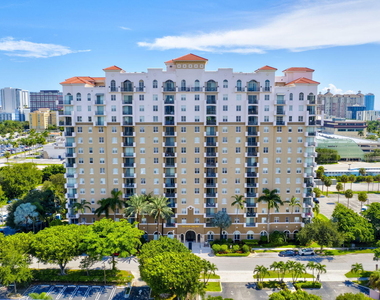 616 Clearwater Park Road - Photo Thumbnail 23