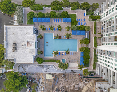 300 S Australian Avenue - Photo Thumbnail 20