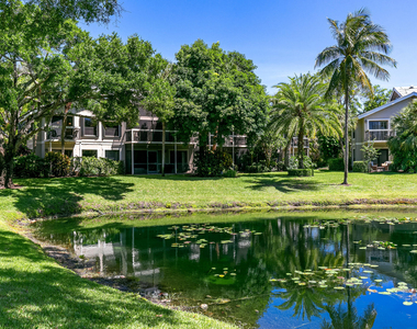 11863 Wimbledon Circle - Photo Thumbnail 14