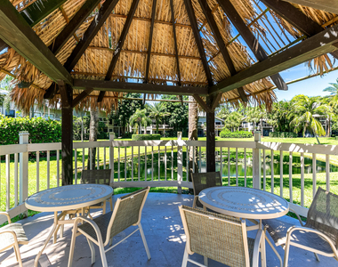 11863 Wimbledon Circle - Photo Thumbnail 18