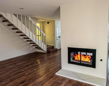 801 N M Street - Photo Thumbnail 1