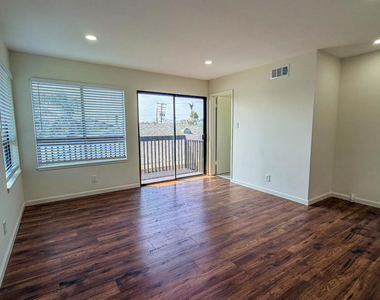 801 N M Street - Photo Thumbnail 8
