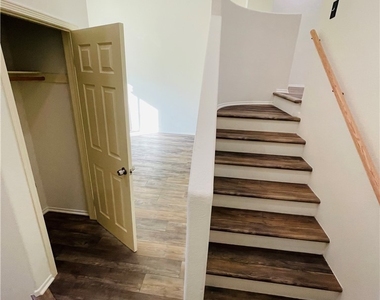 33590 Willow Haven Lane - Photo Thumbnail 9