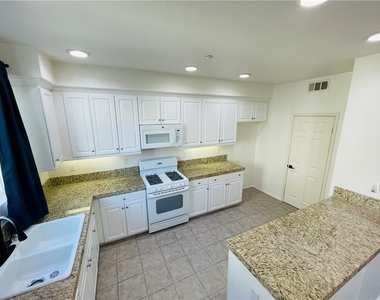 33590 Willow Haven Lane - Photo Thumbnail 23