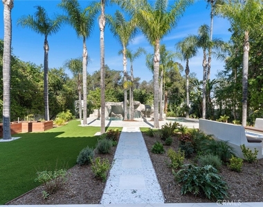 17437 Oak Creek Court - Photo Thumbnail 14