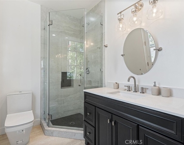 17437 Oak Creek Court - Photo Thumbnail 52