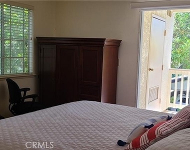 675 Oak Run Trail - Photo Thumbnail 9