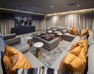 6235 Topanga Canyon Blvd Street - Photo Thumbnail 7