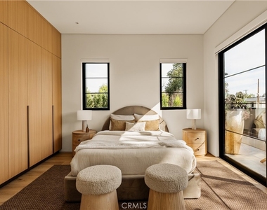 11937 Addison - Photo Thumbnail 11