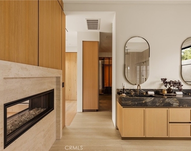 11937 Addison - Photo Thumbnail 18
