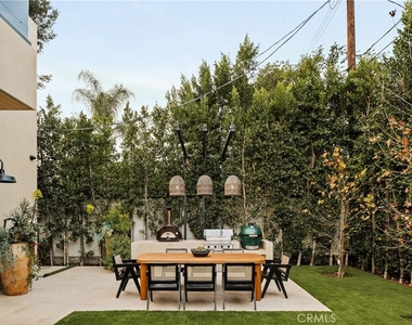 11937 Addison - Photo Thumbnail 42