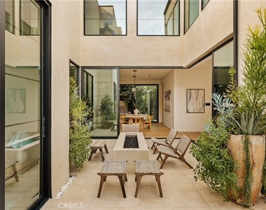 11937 Addison - Photo Thumbnail 38