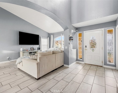 42419 62nd Street W - Photo Thumbnail 6