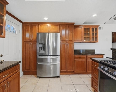 937 N Greenpark - Photo Thumbnail 6
